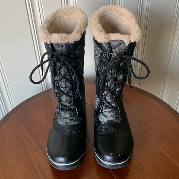 JBU Shoes - JBU Winter Boots Black Size 7